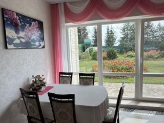  дом, 178.6 м², 15 соток