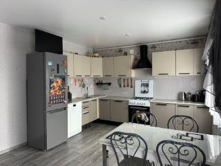 2-этажный дом, 185.4 м², 12 соток