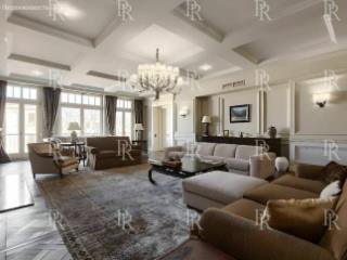 6-комн. квартира, 443.4 м², 4/7 этаж
