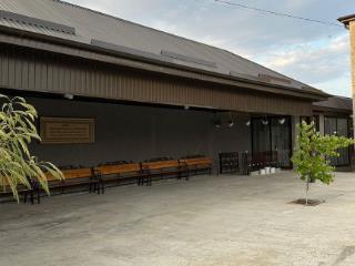  дом, 650 м², 16 соток