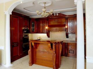  коттедж, 700 м², 48.9 соток