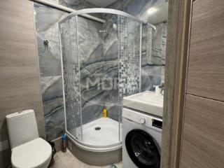 2-комн. квартира, 42.9 м², 2/5 этаж