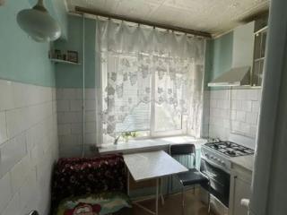 2-комн. квартира, 42 м², 3/5 этаж