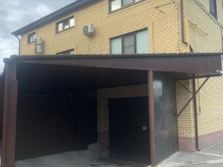 3-этажный дом, 184 м², 3 сотки