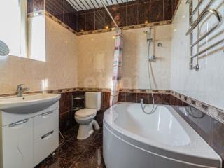 3-этажный дом, 495 м², 20 соток