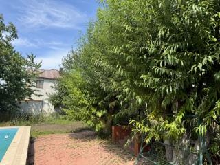 4-этажный дом, 365.5 м², 14.8 соток