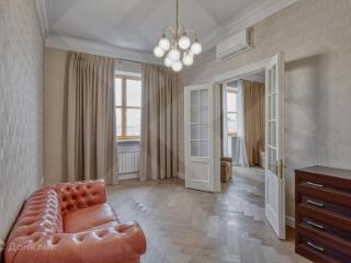 4-комн. квартира, 119 м², 7/7 этаж