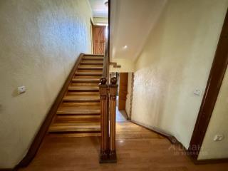 4-этажный дом, 365.5 м², 14.8 соток