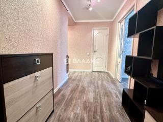 3-комн. квартира, 76.3 м², 8/10 этаж