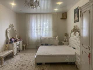 3-этажный коттедж, 243 м², 8.5 соток