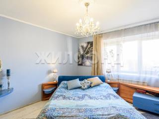 6-комн. квартира, 323.3 м², 8/9 этаж