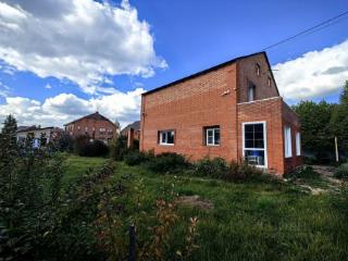 2-этажный дом, 143 м², 9 соток