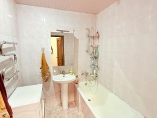 2-комн. квартира, 66 м², 5/17 этаж