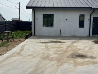  дом, 120 м², 8 соток