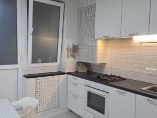 2-комн. квартира, 43 м², 1/4 этаж