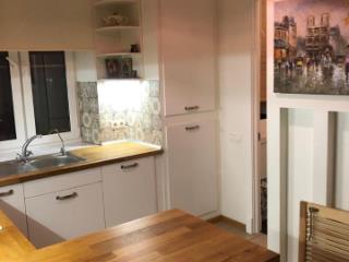 3-этажный таунхаус, 130 м², 4 сотки