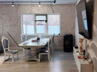  дом, 322.2 м², 17 соток