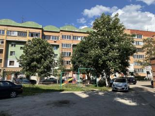 2-комн. квартира, 70 м², 4/6 этаж
