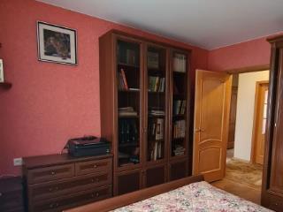 3-комн. квартира, 57 м², 3/5 этаж