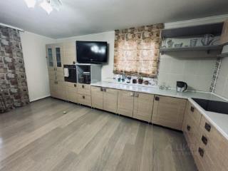 2-этажный дом, 177.3 м², 712 соток