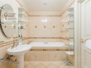 4-комн. квартира, 180 м², 14/17 этаж