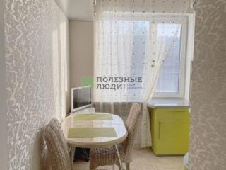 2-комн. квартира, 46 м², 3/9 этаж