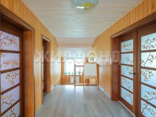  дом, 157.1 м², 7.8 соток