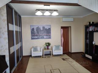 3-этажный дом, 253 м², 4.3 сотки