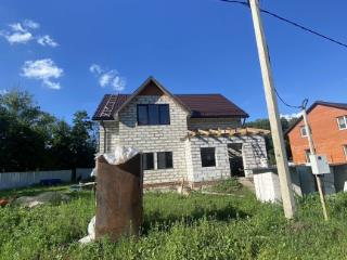  дом, 160 м², 15 соток