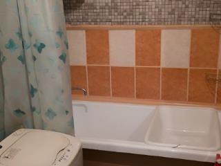 2-комн. квартира, 42 м², 3/5 этаж