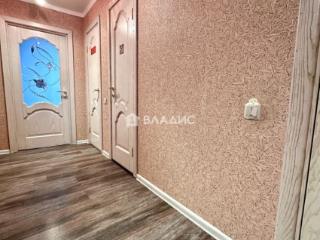 3-комн. квартира, 76.3 м², 8/10 этаж