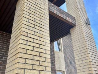  дом, 220 м², 25 соток