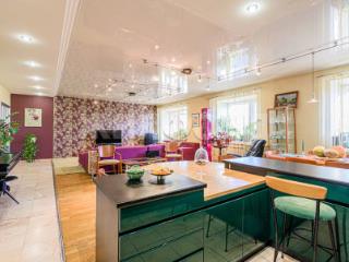 6-комн. квартира, 323.3 м², 8/9 этаж