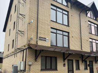  таунхаус, 150 м², 10 соток