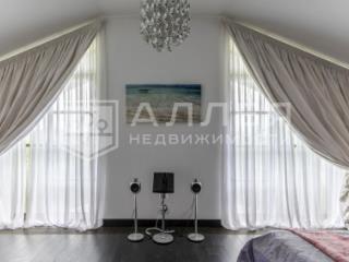 2-этажный коттедж, 360 м²