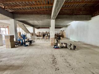 3-этажный дом, 700 м², 4.5 сотки