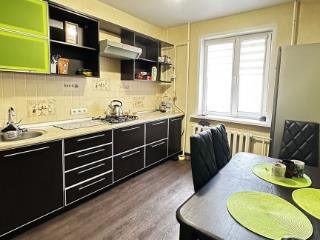 2-комн. квартира, 52 м², 2/10 этаж