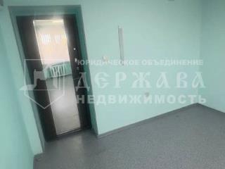 Комната, 80 м²