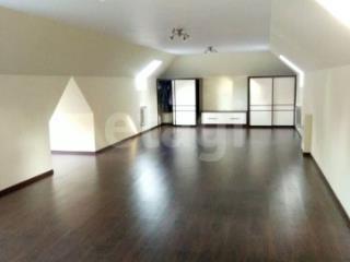 3 этажный, Таунхаус, 242.4 м², 8 соток, 3 этажа