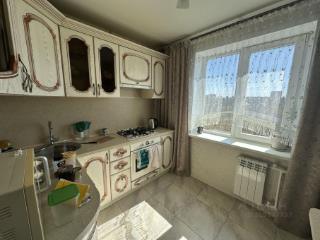 2-комн. квартира, 50 м², 4/10 этаж