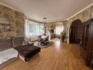 2-этажный дом, 305 м², 16 соток