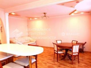 2-комн. квартира, 90 м², 3/6 этаж