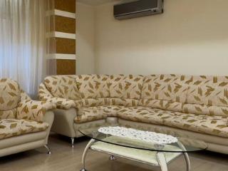 3-комн. квартира, 130 м², 10/13 этаж