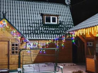  коттедж, 200 м², 6 соток