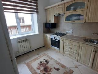 3-этажный дом, 341 м², 8.4 соток