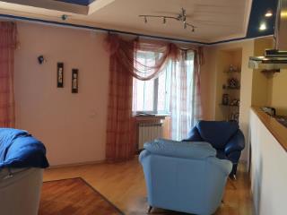 4-комн. квартира, 301.9 м², 6/7 этаж