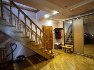 3-этажный коттедж, 223.3 м², 15 соток