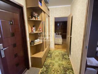 2-комн. квартира, 54 м², 5/16 этаж