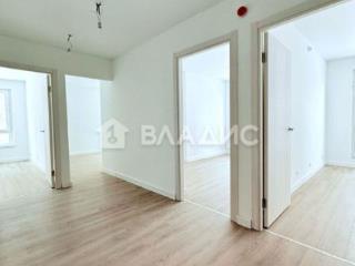 3-комн. квартира, 73 м², 3/33 этаж