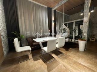 2-этажный коттедж, 240 м², 12 соток